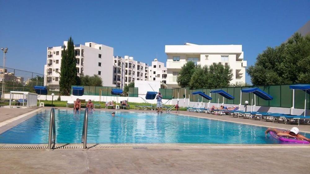 Livas Hotel Apartments Pernera Kültér fotó